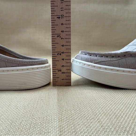 Sofft Cream/Egg Leather Slip On Mule Sneakers - Picture 10 of 11